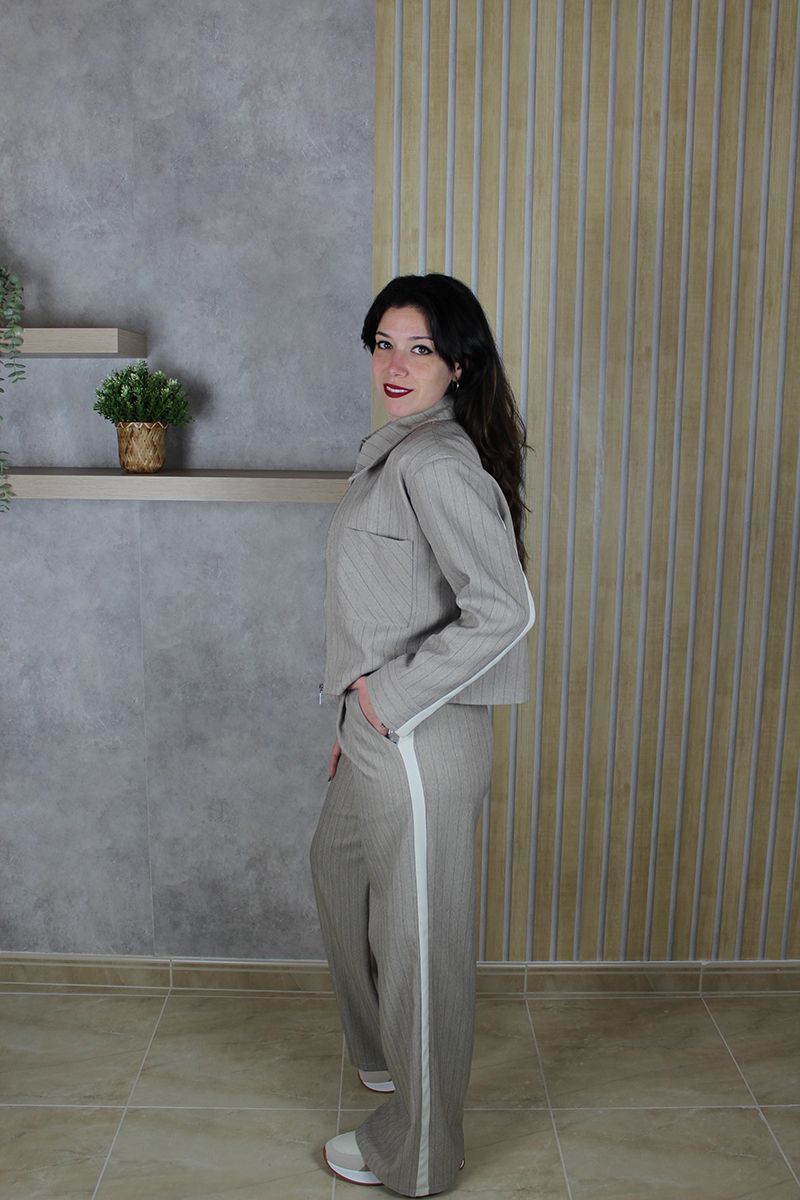 Chaqueta Crop Diplomática - Imagen 6