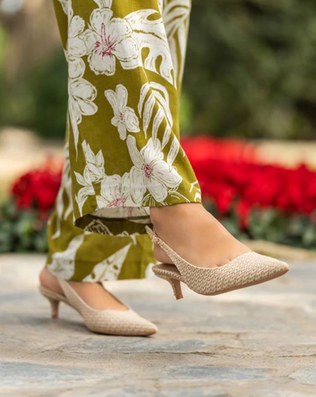 Zapato Puntera Rafia